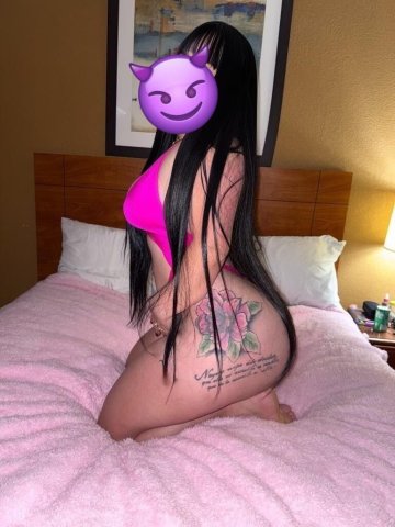 Tampa Florida Female Escort — intense Latina, daddy vibe - 1