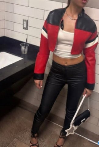 Clarksville, TN Petite Female Escort — Incall/Outcall, Face Time & Car Fun - 1