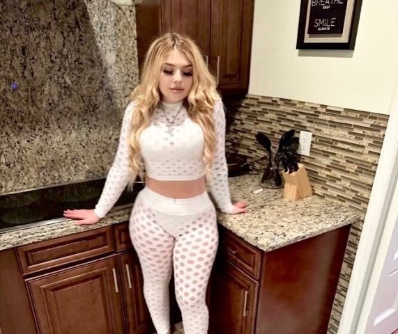 Las Vegas Pawg Escort (Blue-Eyed, 24) — Dates & Travel - 1