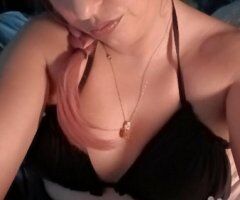 Cincinnati escorts - Cincinnati Female Escort — Cup Size C, 5'7"