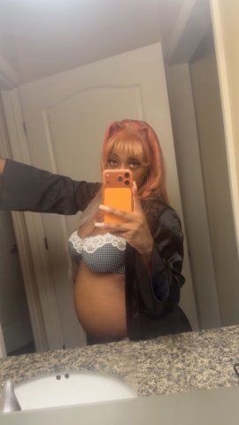 Okaloosa Florida Pregnant Exotic Poon Escort — 27 - 1