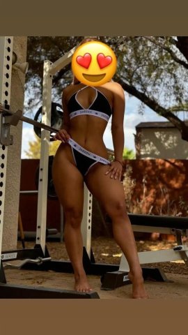 Latina chica disponible en Jacksonville - 1