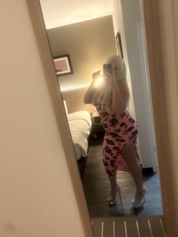 Salt Lake City Blonde Escort — Thick Snowbunny - 1