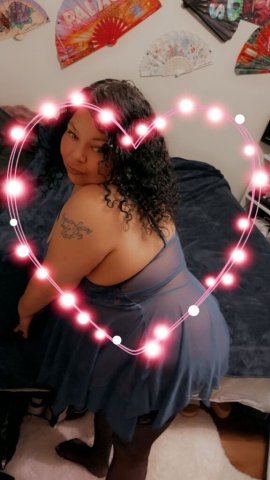 Greensboro NC Female Escort — Foot Fetish Massage Therapy - 1