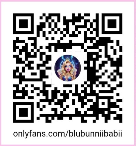 Seaside In-Call Female Escort — Private, Exclusive Appointments - 1
