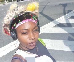Well-versed Ebony escort in a dress — Manhattan car dates - Image 4