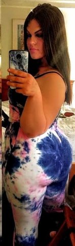 Tampa Female Escort — Italian-style private sessions (text/call Kira) - 1