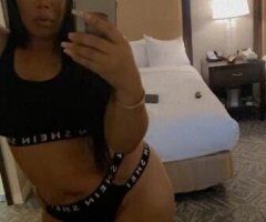 Capitol Hill Incall/Outcalls — Travel Available (30) - Image 2