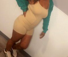 Raleigh-durham escorts - Beauty (27) — Short, Little Weight Body