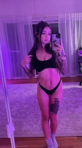 Green Bay Female Escort — Blowjobs, GFE Kissing & BBJJ - 1