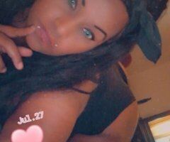 Kansas City escorts - Kansas City MO Female Escort — Throat & blowjob services