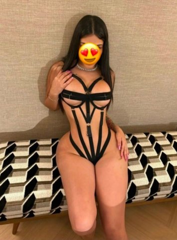 Cleveland, OH Sexy Latina In-Call Escort — Real Photo Service - 1