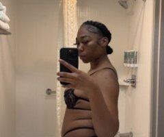 Los Angeles escorts - Los Angeles Female Escort — Creamy Pussy, Pink Details & Cum Play