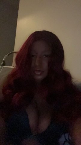 Chico CA Petite Female Escort — Incalls Available - 1