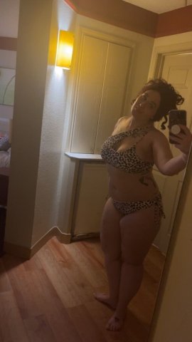 Raleigh-Crabtree Area Female Escort — Dom & Fetish-Friendly Sessions - 1