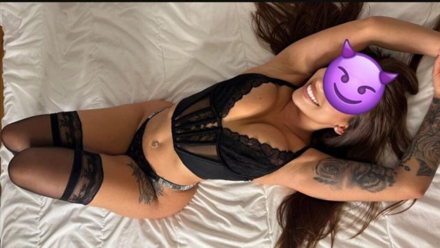 Dallas Texas Escort — Submissive or Dominant - 1