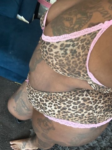 Milwaukee, WI BBW Female Escort — Incall & Car Dates, Throat/Goat Role - 1