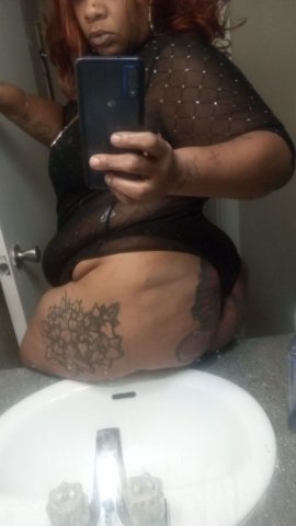 Throat Diva no-hands — 38, West Jackson - 1