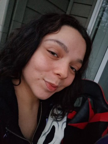 Tacoma Female Escort — car dates only (half hour & hour options) - 1