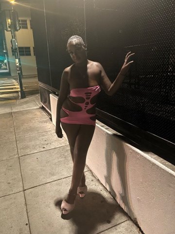 Concord Female Escort — Happy Ending Hour Specials (26) | Spinner - 1