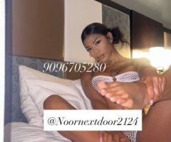Ventura CA Female Escort — Double Ds, slim-thick, discreet outcalls - Image 2