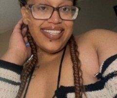 Iowa City Female Escort — outcall specials, verification required - Image 7