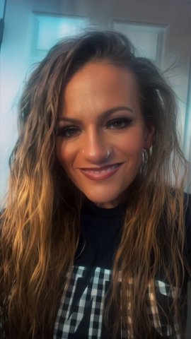 Clarksville, TN Female Escort — In-home massage & video verification - 1