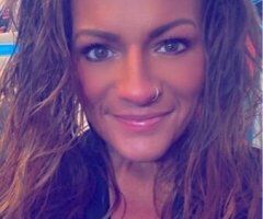 Clarksville, TN Female Escort — In-home massage & video verification - Image 3