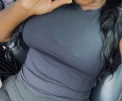 Minneapolis / St. Paul escorts - Minneapolis / St. Paul Girl Next Door (27) — Out/In Call