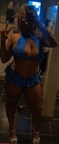 Dallas, TX Incalls Female Escort — no BARE, with video verification - 1