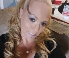 Oklahoma City GFE & ED Specialist — Blonde Escort with Curvy Figure - Image 3