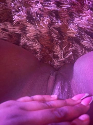 Jacksonville FL Young Sexy Creamer — Face Verification - 1