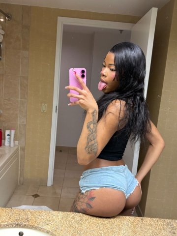 Petite Female Escort (22) — Monroe, Louisiana - 1