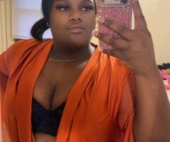Philadelphia Female Escort — In-call 60 min specials (28) - Image 5