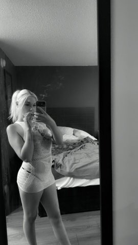 Hattiesburg MS Incall Specials — 22, Real Woman Session - 1