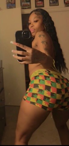 San Fernando Valley Female Escort — Car Play, Outcalls, Wet Tight Pussy - 1