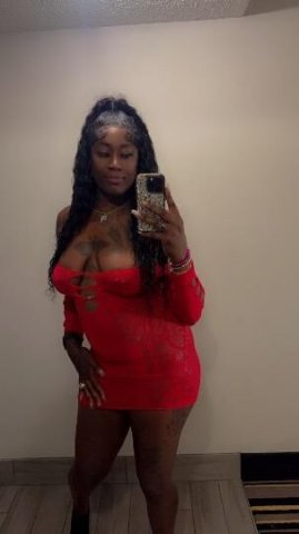 Chicago Female Escort — Greek Goddess Fetish Friendly (Overnights) - 1