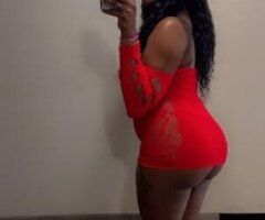 Chicago Female Escort — Greek Goddess Fetish Friendly (Overnights) - Image 2