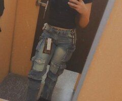 Portland, Oregon Petite Italian Escort — Outcall in PDX 2PM–12AM - Image 2