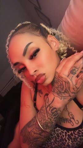 Latina Mami (32) — Real & Classy Men Only (Texting) - 1