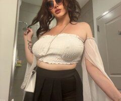 Ember Rae — Curvy Brunette Female Escort in Everett (South Everett) - Image 9