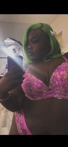 Palm Springs BBW Escort — Blow & Go and FaceTime Video Fun - 1