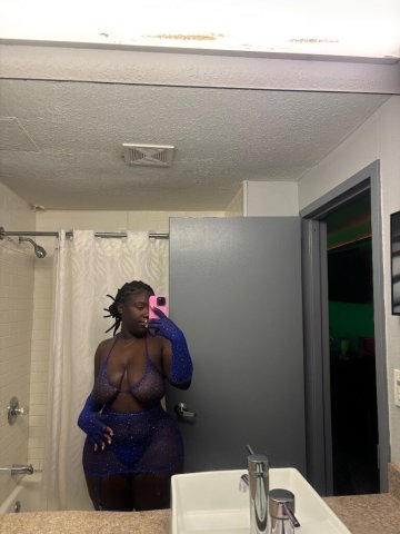 Queens, NY Female Escort — Outcalls + Facetime - 1