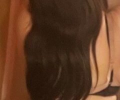 Greensboro, NC Curvy Latina Escort - Image 2