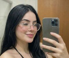 Sexy Columbiana (19) — Clean, respectful day companion - Image 4