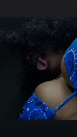 Thick Fun Size 21 — Big Tits & Deep Throat (Bakersfield) - 1