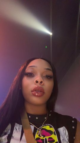 Charlotte, NC Female Escort — Oral & Dick Sucking Experience - 1