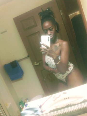 Columbia Female Escort — Short Stay or Hourly - 1