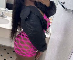 Petite Richmond Female Escort — oral and discreet, face-to-face plus verification - Image 2