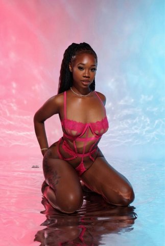 TallHassee Female Escort — Incall, Outcall, BJ - 1